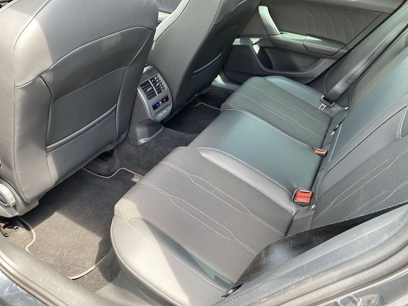 Cupra Formentor (2024) 2,0 TSI 4Drive DSG - fotka 7 z 30