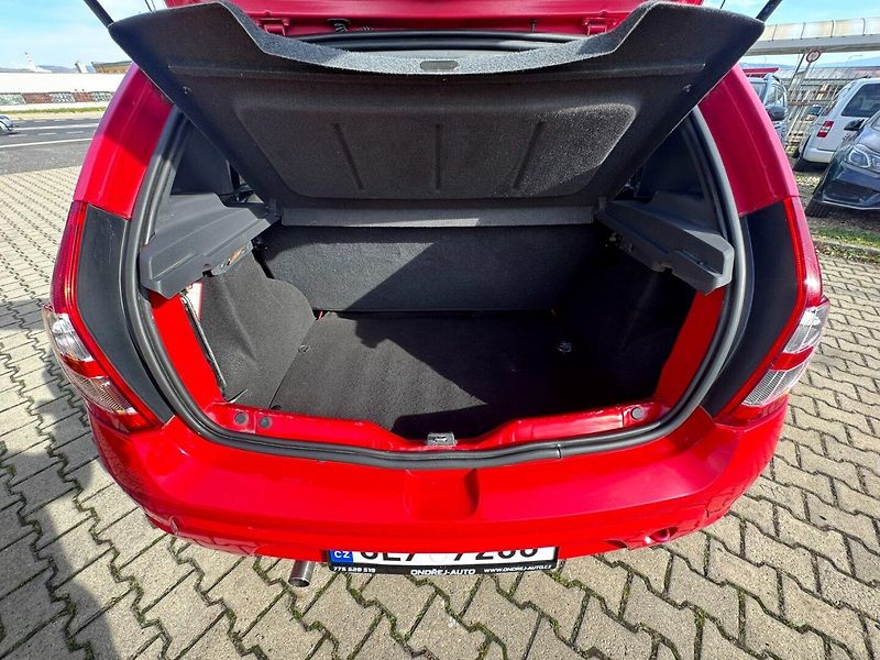 Dacia Sandero (2009) 1,2i 55KW BRZDY PNEU NOVÉ - fotka 37 z 43
