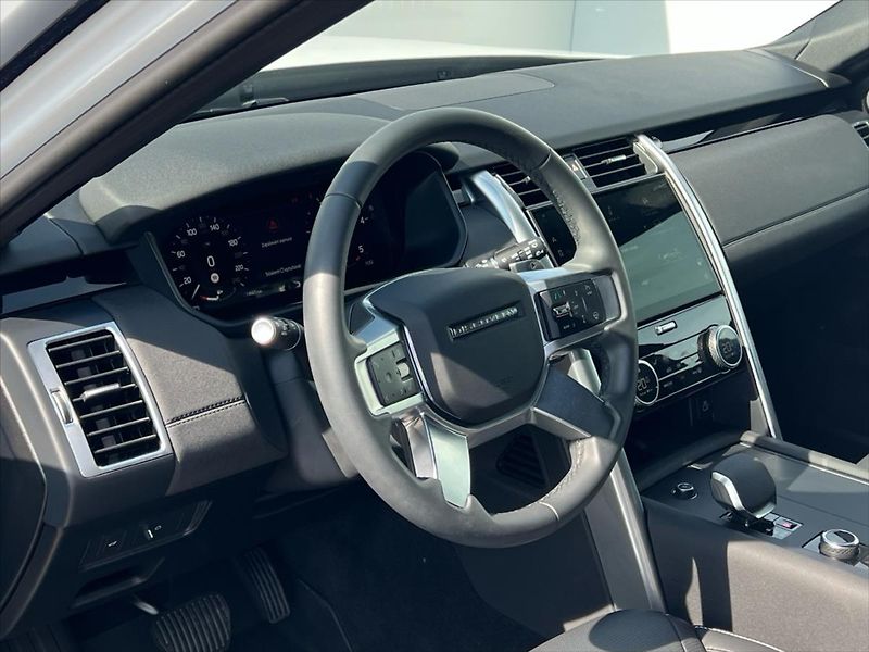 Land Rover Discovery 3,0 S 183kW AWD D250 7míst - fotka 6 z 31