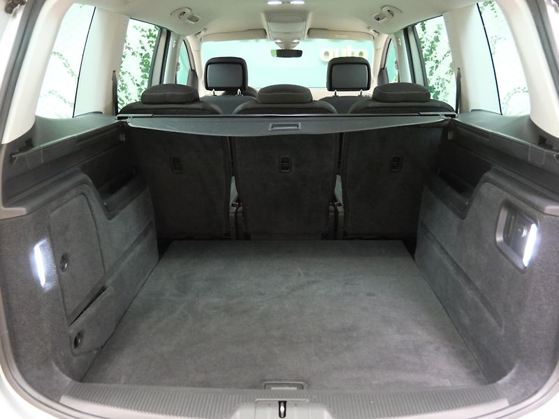 Volkswagen Sharan - fotka 25 z 26