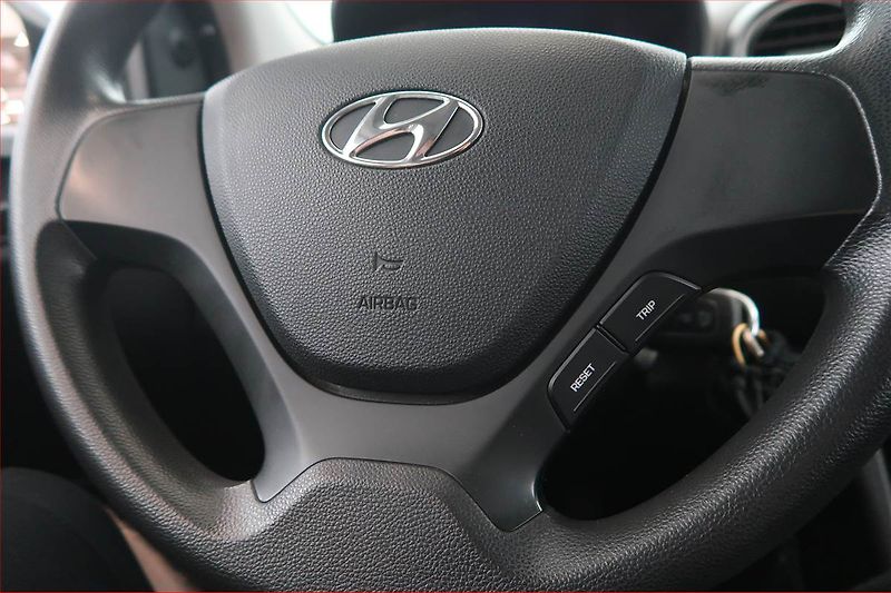 Hyundai i10 (2017) 1.0, Serv.kniha - fotka 14 z 15