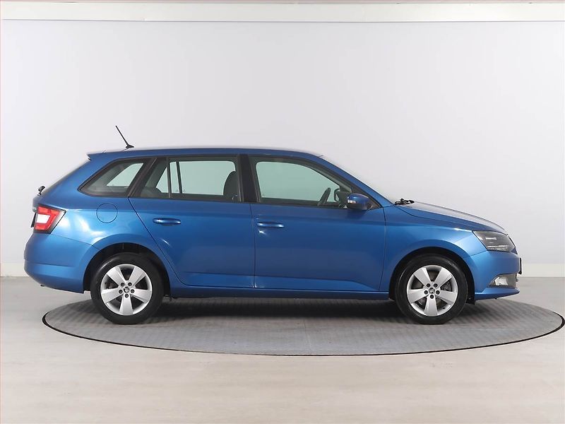 Škoda Fabia (2017) Style 1.0 TSI, Automat - fotka 6 z 18