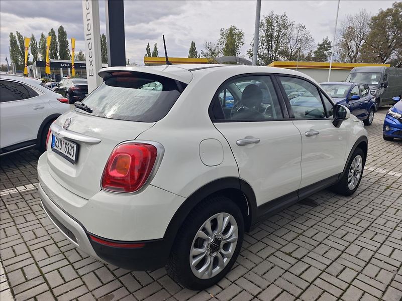 Fiat 500X 1,4 Multiair DDCT6 automat - fotka 6 z 19