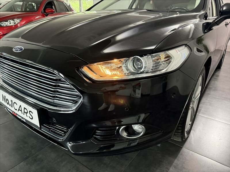 Ford Mondeo 1,5   ECOBOOST TITANIUM TOP - fotka 36 z 44