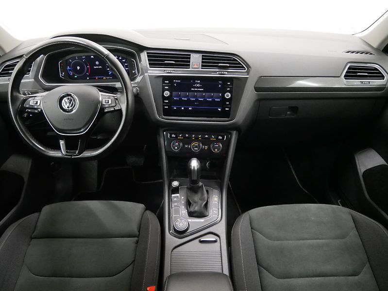 Volkswagen Tiguan - fotka 5 z 23
