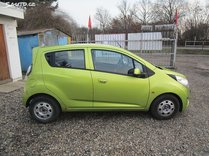 Chevrolet Spark 1,0 - 50KW - NOVÁ STK - fotka 5 z 15