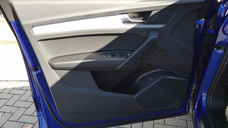 Audi Q5 40 TDI quattro S tronic S Line - fotka 8 z 28
