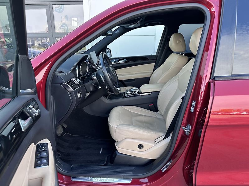 Mercedes-Benz GLS 350d AMG 4MATIC 9G - fotka 7 z 28