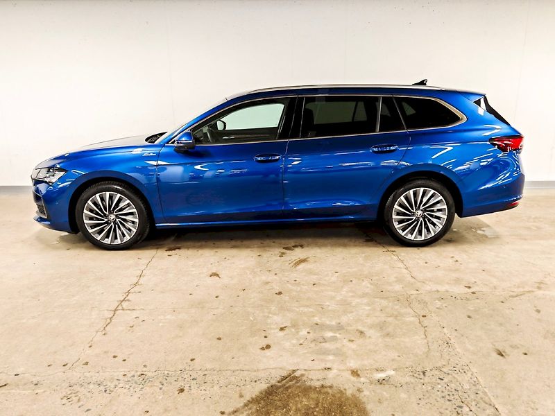 Škoda Superb (2024) Combi 2.0 TDI 142 kW DSG 4x4 L - fotka 3 z 34