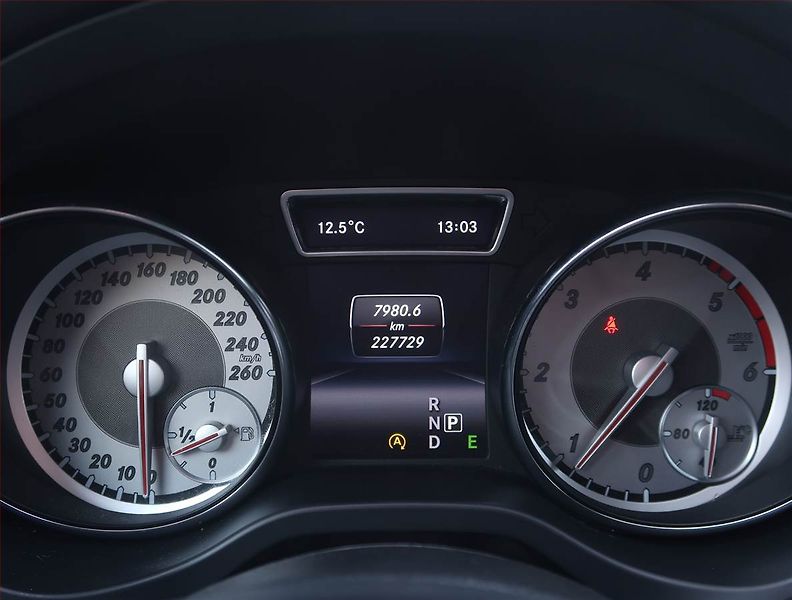 Mercedes-Benz GLA (2015) Progressive 180 CDI - fotka 11 z 18