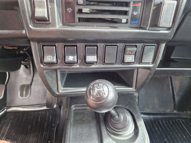 Lada Niva Taiga  1.7 , 4x4 - fotka 12 z 22