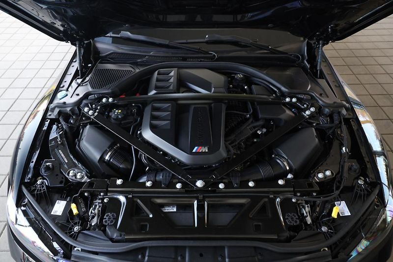 BMW M3 Competition M xDrive Touring - fotka 9 z 19
