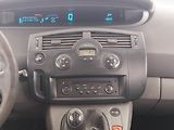 Renault Scénic (2004) 1.6 16V, po STK, Tažné, Klima - náhled 12