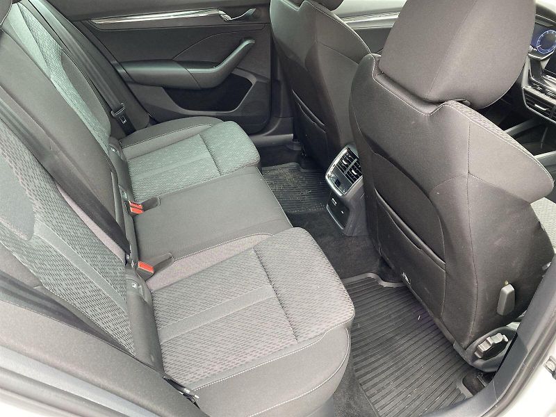 Škoda Octavia (2022) Combi 2.0 TDI 4x4 DSG Style+ - fotka 10 z 36