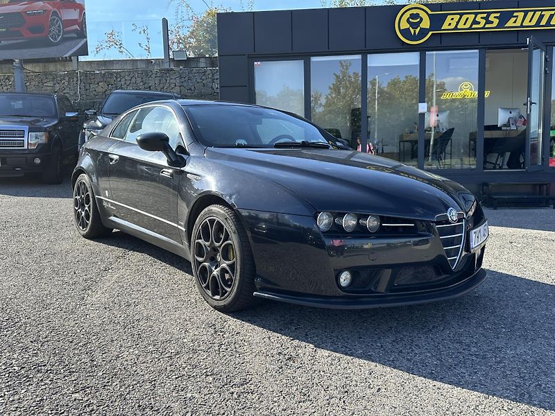 Alfa Romeo Brera (2008) Alfa Romeo Brera 2008 - fotka 2 z 18
