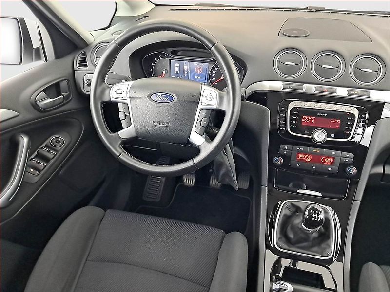 Ford S-MAX (2011) 1.6 EcoBoost, Serv.kniha - fotka 7 z 17