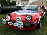 Závodní Triumph TR7.