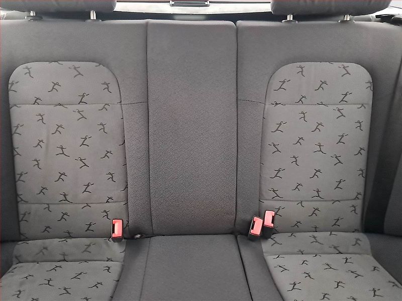 Škoda Fabia (2001) 1.4 16V, nová STK, Tažné - fotka 10 z 15