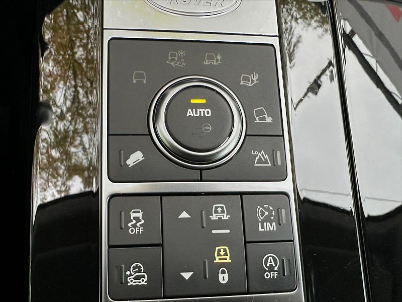 Land Rover Discovery 3,0 TDV6 190kW-HSE-CZ-DPH - fotka 34 z 49