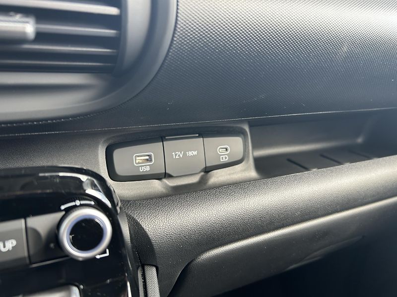 Hyundai Inster INSTER 4S ECO SMART - fotka 29 z 31