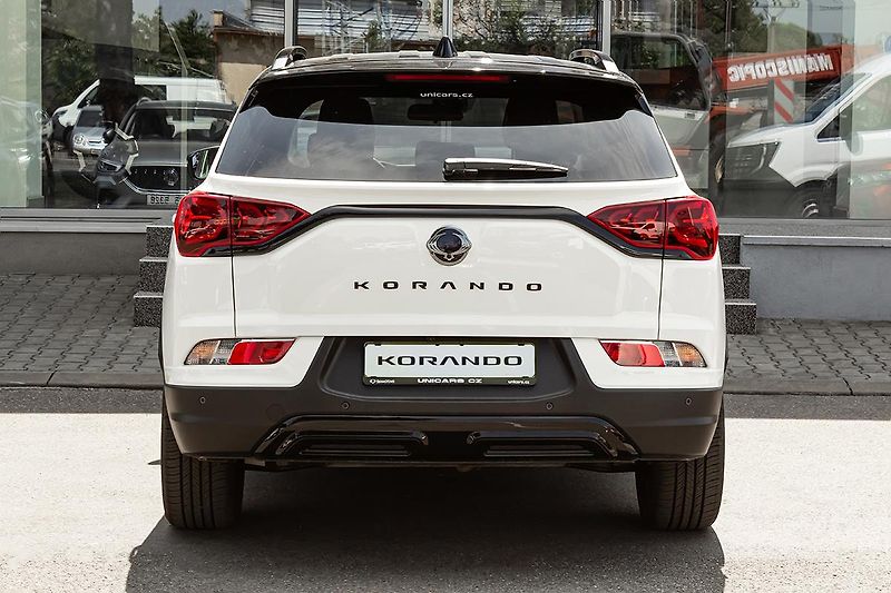 KGM Korando (2026) 1,5 GDI 2WD AT STYLE+TECH+BLAK - fotka 6 z 8