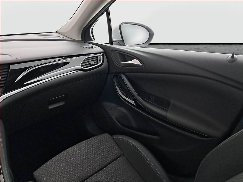 Opel Astra (2018) 1.6 CDTI, Navi, Tempomat - fotka 8 z 19