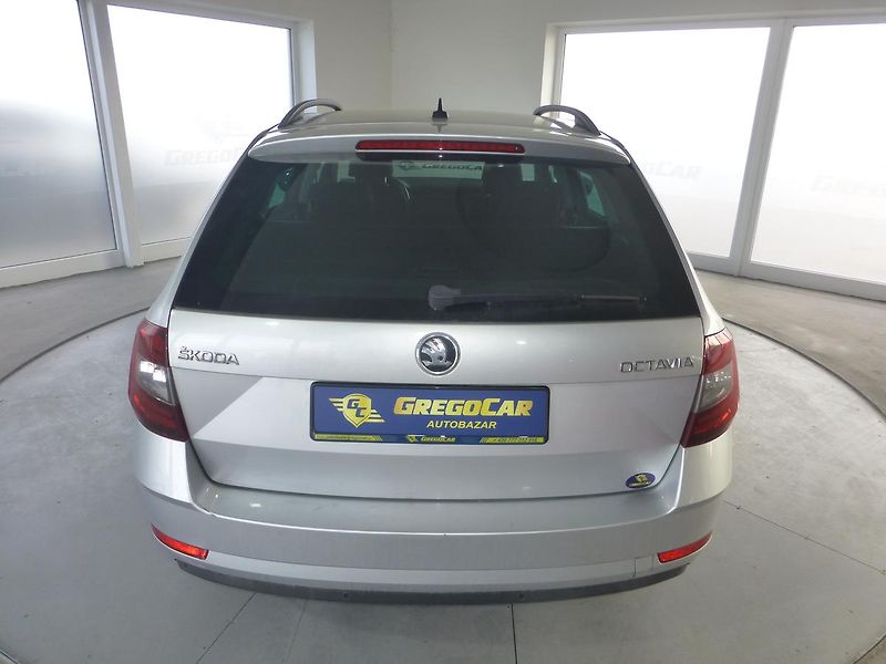Škoda Octavia (2018) 2,0TDI*VYHŘ.SED**ALU**NAVIGACE - fotka 6 z 27