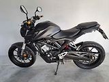 Honda CB 125R.