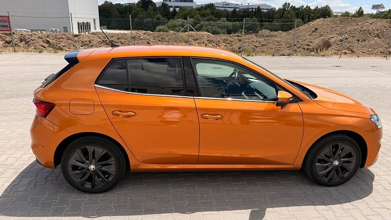 Škoda Fabia STYLE, 1.0 TSI, 6 MP, 81 kW - fotka 8 z 15