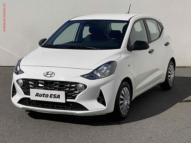 Hyundai i10 (2022) 1.0 i, ČR, Comfort, park. - fotka 3 z 16