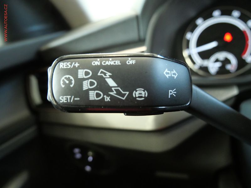 Škoda Scala (2023) 1.0 TSi, 2.maj,ČR, Style - fotka 15 z 24