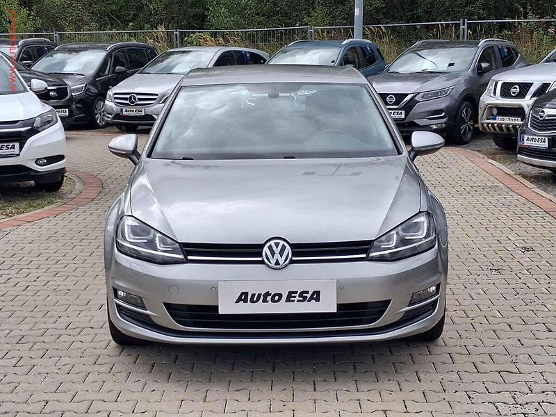 Volkswagen Golf (2015) 1.4 TSi, Comfortline, TZ - fotka 2 z 16