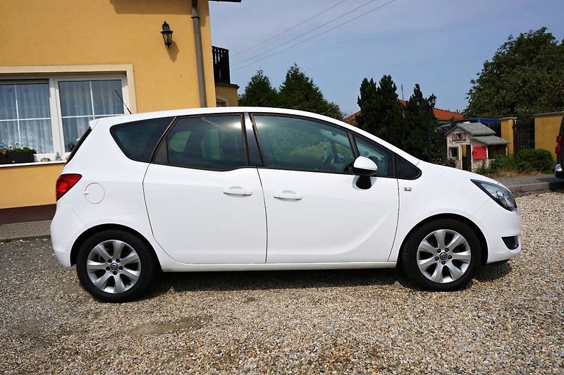 Opel Meriva (2016) ENJOY 1,4T 88 kW - fotka 3 z 36