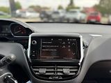 Peugeot 2008 ALLURE 1.2PT 110 EAT6 - náhled 27