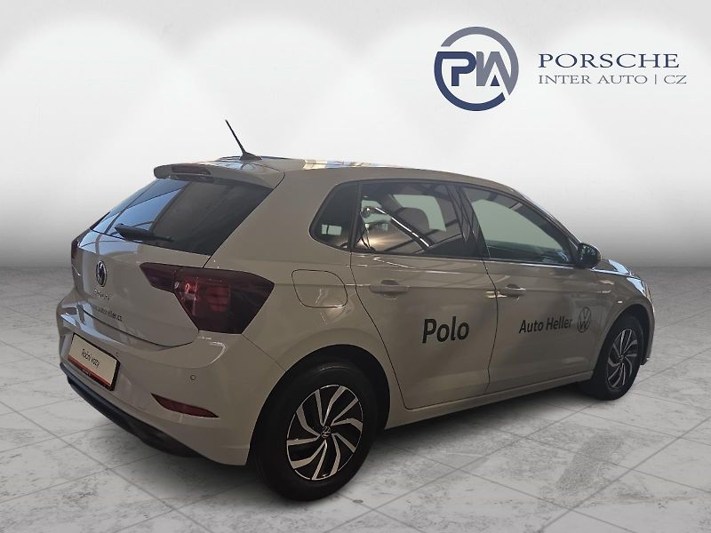 Volkswagen Polo People 1,0 TSI 70 kW 5G - fotka 6 z 27
