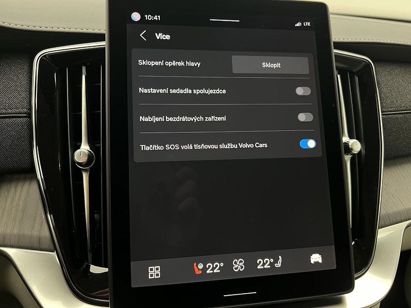 Volvo XC90 (2026) B5 AWD DARK PLUS AUT - fotka 45 z 47