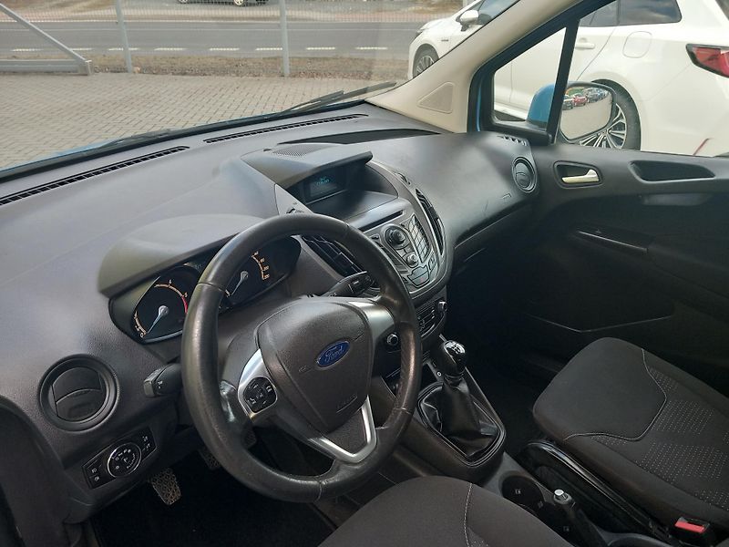 Ford Transit Courier (2015) 1,5TDCi BEZ KOROZE ! NOVÁ STK - fotka 23 z 29