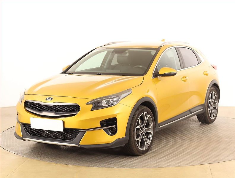 Kia XCeed (2020) Gold 1.6 CRDi, Automat - fotka 2 z 19