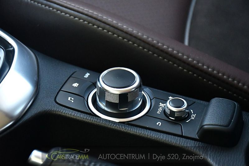 Mazda CX-3 2.0i G120 TAKUMI+ HUD 2xKola - fotka 36 z 54