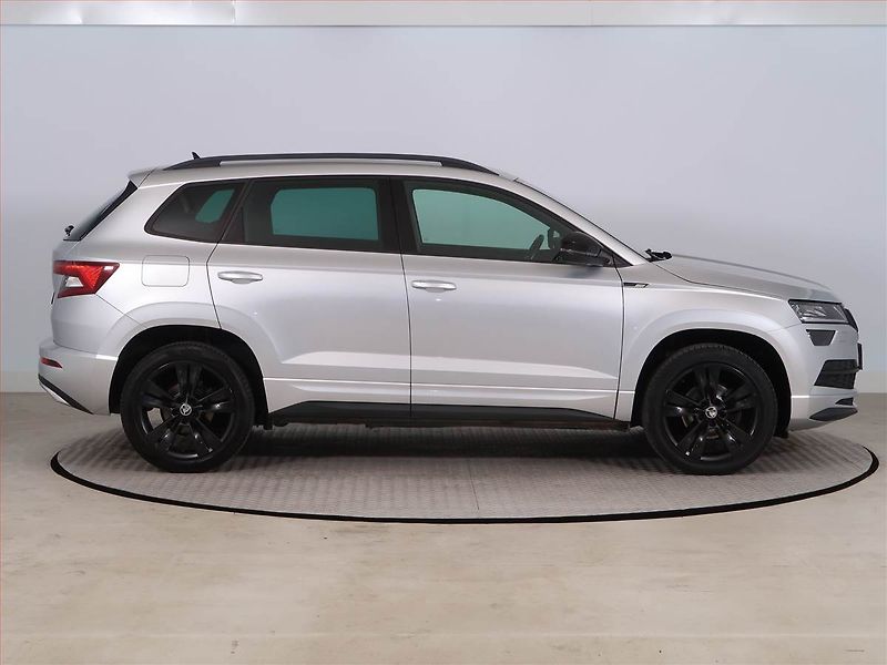 Škoda Karoq (2020) Sportline 1.5 TSI, ČR - fotka 6 z 26