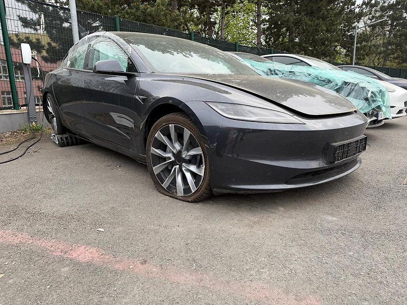 Tesla Model 3 (2025) - fotka 11 z 12