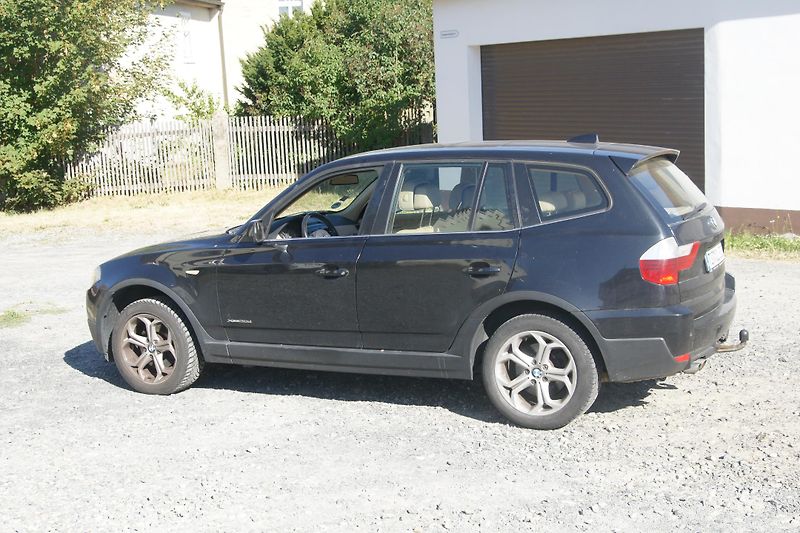 BMW X3 (2009) - fotka 3 z 7