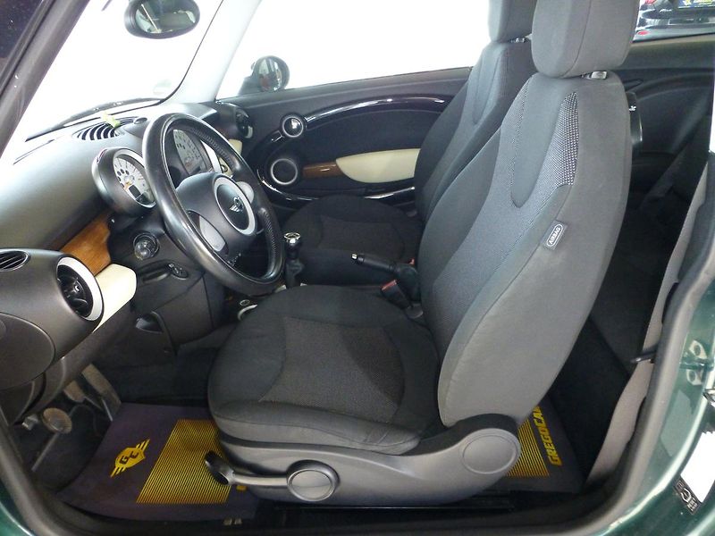 Mini One (2009) 1,4i-70KW*KLIMA*ALUKOLA* - fotka 10 z 20