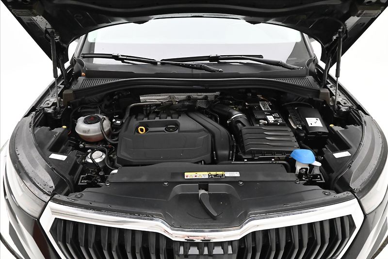 Škoda Kodiaq 1,5 TSI 110kW 7míst Business E - fotka 9 z 30