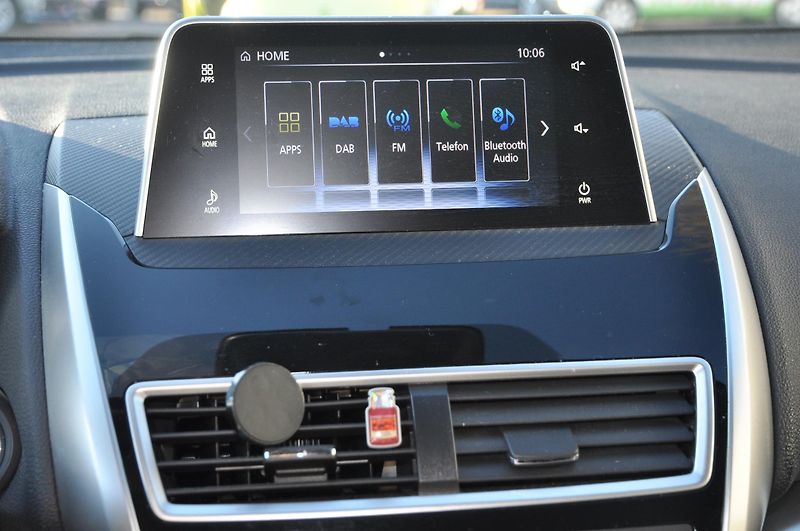 Mitsubishi Eclipse Cross 1.5T-MIVEC 120kW - fotka 13 z 24