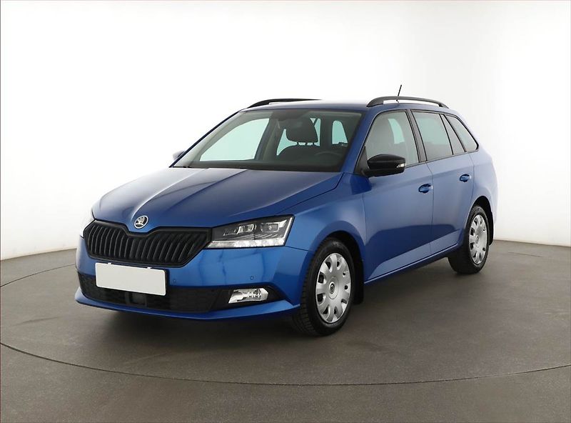 Škoda Fabia (2022) 1.0 TSI, Automat, ČR,1.maj - fotka 2 z 13