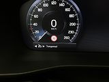 Volvo XC40 D3 MOMENTUM PRO MAN - náhled 24