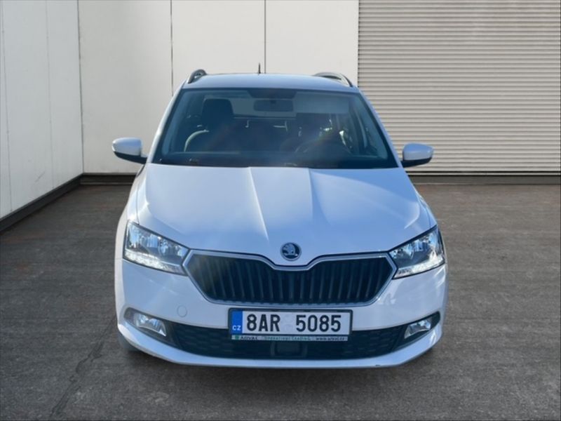 Škoda Fabia 1,0 TSI 70 Ambition - fotka 2 z 11