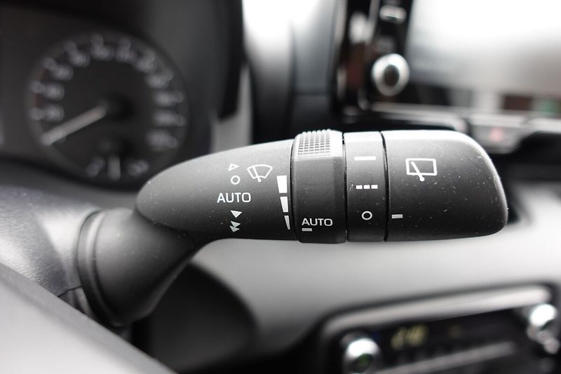 Peugeot 5008 (2018) 1,6HDi A/T 7míst Allure - fotka 29 z 37