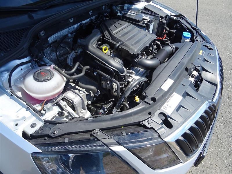 Škoda Octavia 1,0 TSi 85 kW - fotka 27 z 29